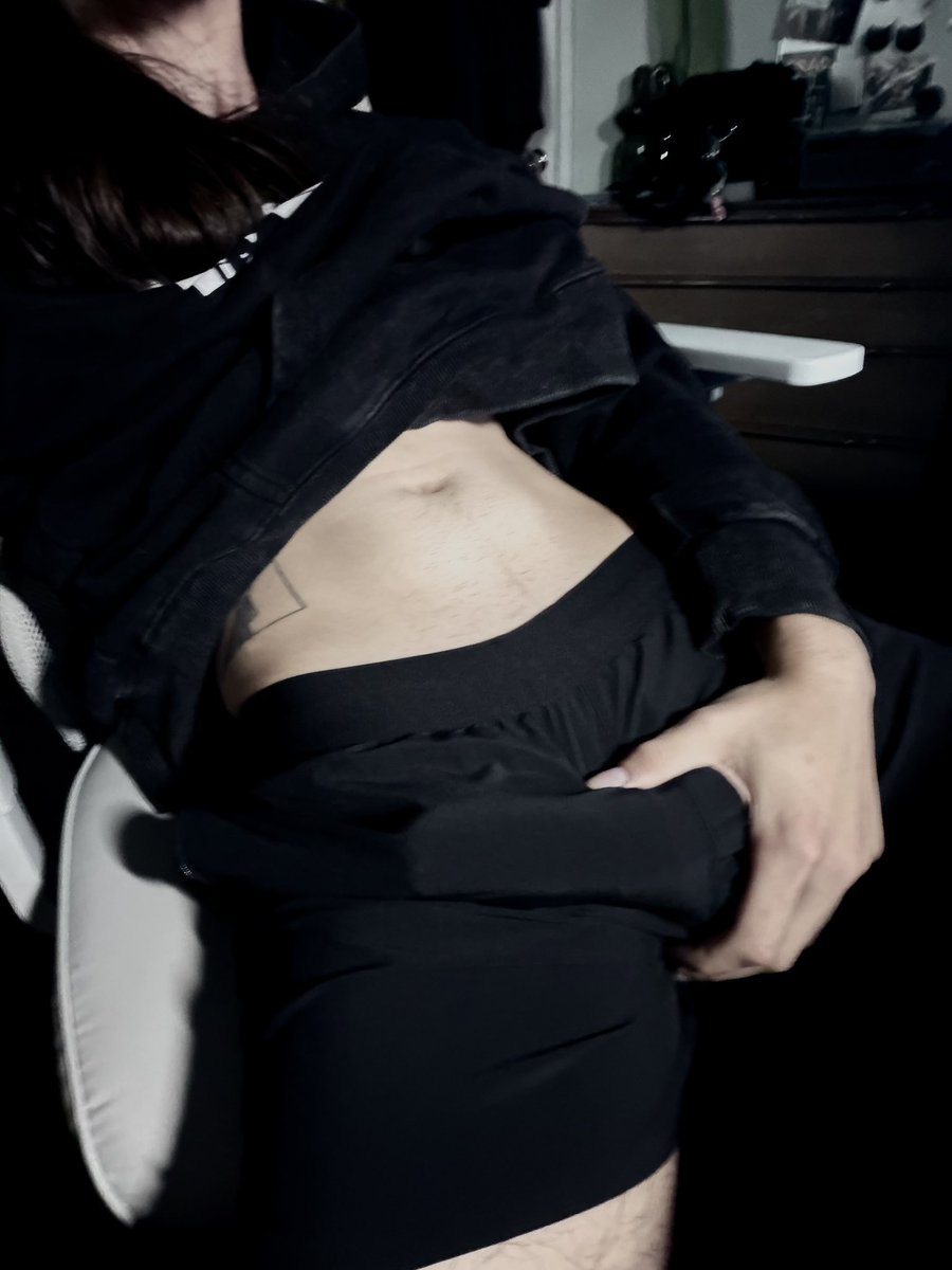 puppyy boy:3 tweet media