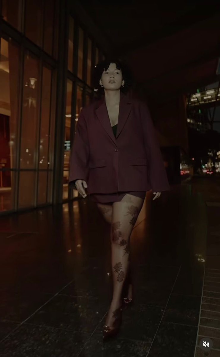 AshLeyOgleCrave tweet media