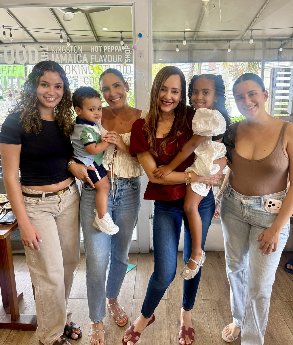 Ann-Marie Vaz🇯🇲 tweet media