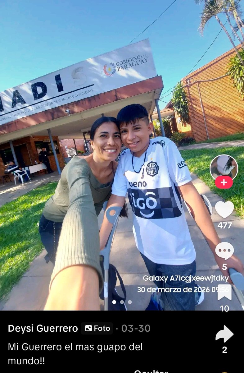 <a href="/jfergo86/">Fergo🌎</a> Ese chico es de Olimpia, sería lindo gesto verle entrar en la cancha con los jugadores en algún partido. <a href="/cotonogues/">Rodrigo Nogues</a> <a href="/richardortiz_6/">Richard Ortiz Oficial 6️⃣</a>