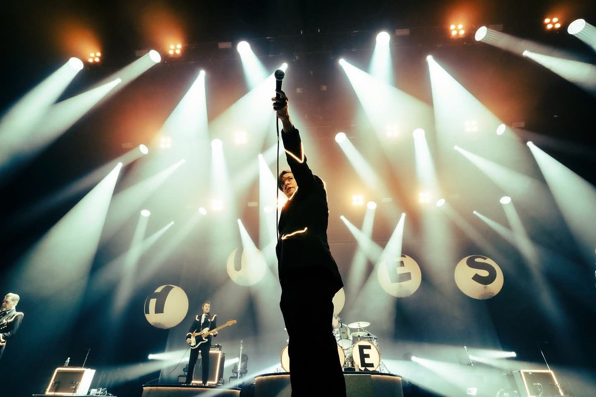 AlertaQro's tweet photo. 🎤🎸Todo listo para la quinta edición de #FestivalCity en Querétaro 

🧑‍🎤The Hives, Molotov, División Minúscula, Bomba Estéreo y muchos artistas más.👇 

https://t.co/uNUJCenxwz https://t.co/yZBjMcFSjA