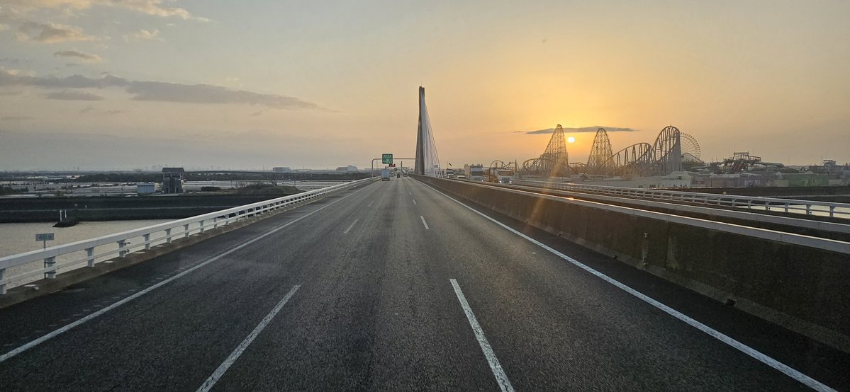 ケンケン tweet media