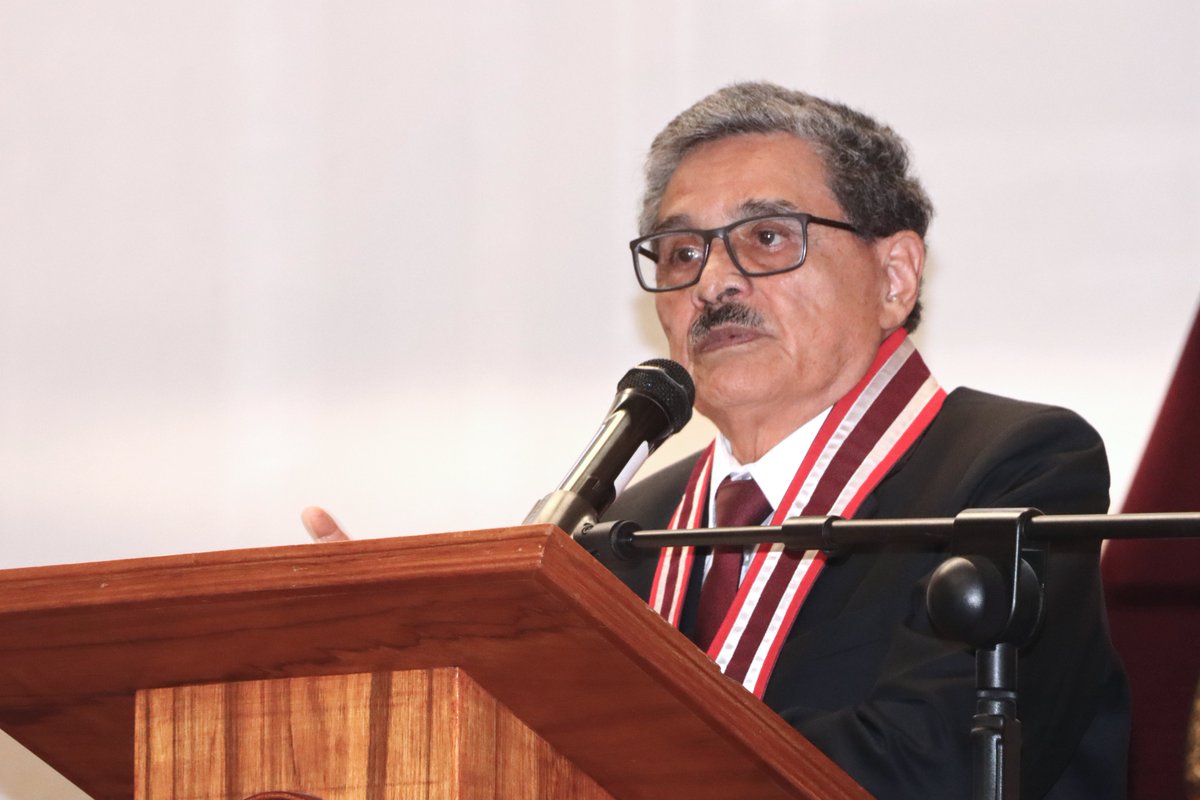 UNSA_Oficial's tweet image. 📣 La Facultad de Ciencias Biológicas de la #UNSA celebró 12 años de excelencia académica y proyección social. La decana, Dra. Jesús Felicitas Juliano Ramos, presentó un balance de gestión destacando los grandes logros alcanzados.

👉 acortar.link/RsX6go