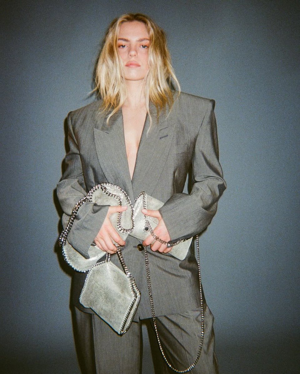 Reneé Rapp Argentina ★ tweet media