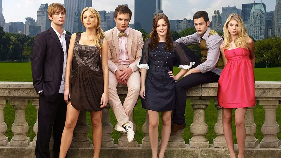 Gossip Girl out of context tweet media