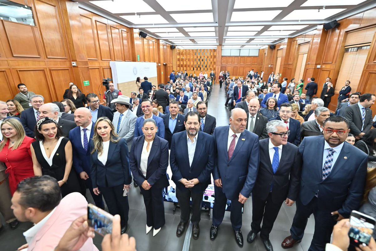 Congreso del Estado de México tweet media