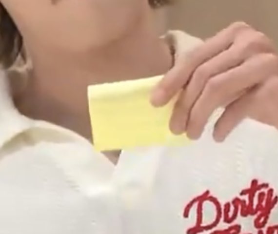 starmy 𖤓☽˚✮⋆ mrs era tweet media