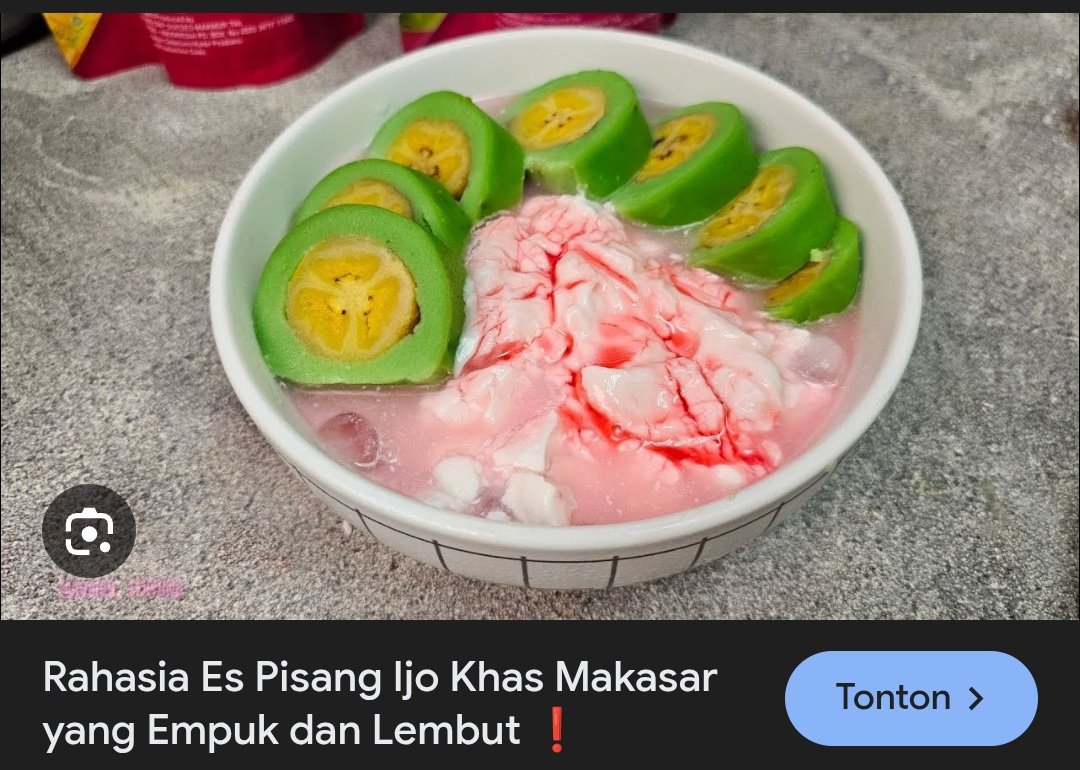 I_sekarayu's tweet photo. @fairiehaze Indonesian dessert, es pisang ijo https://t.co/uo5qnJrHrd