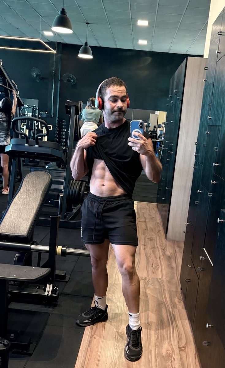 stonnedworkout's tweet photo. 💪🏻💪🏻🔥🔥 https://t.co/ffWmncSqTE