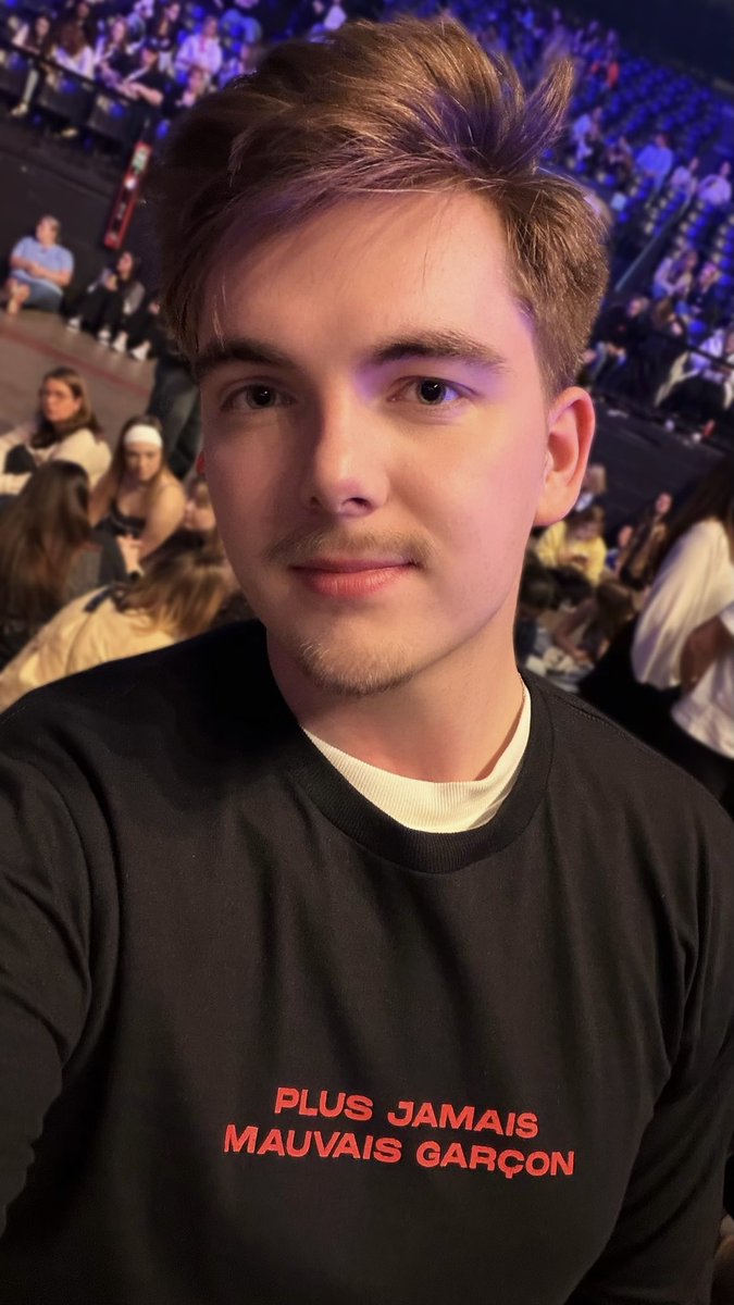 Alex ✨ tweet media