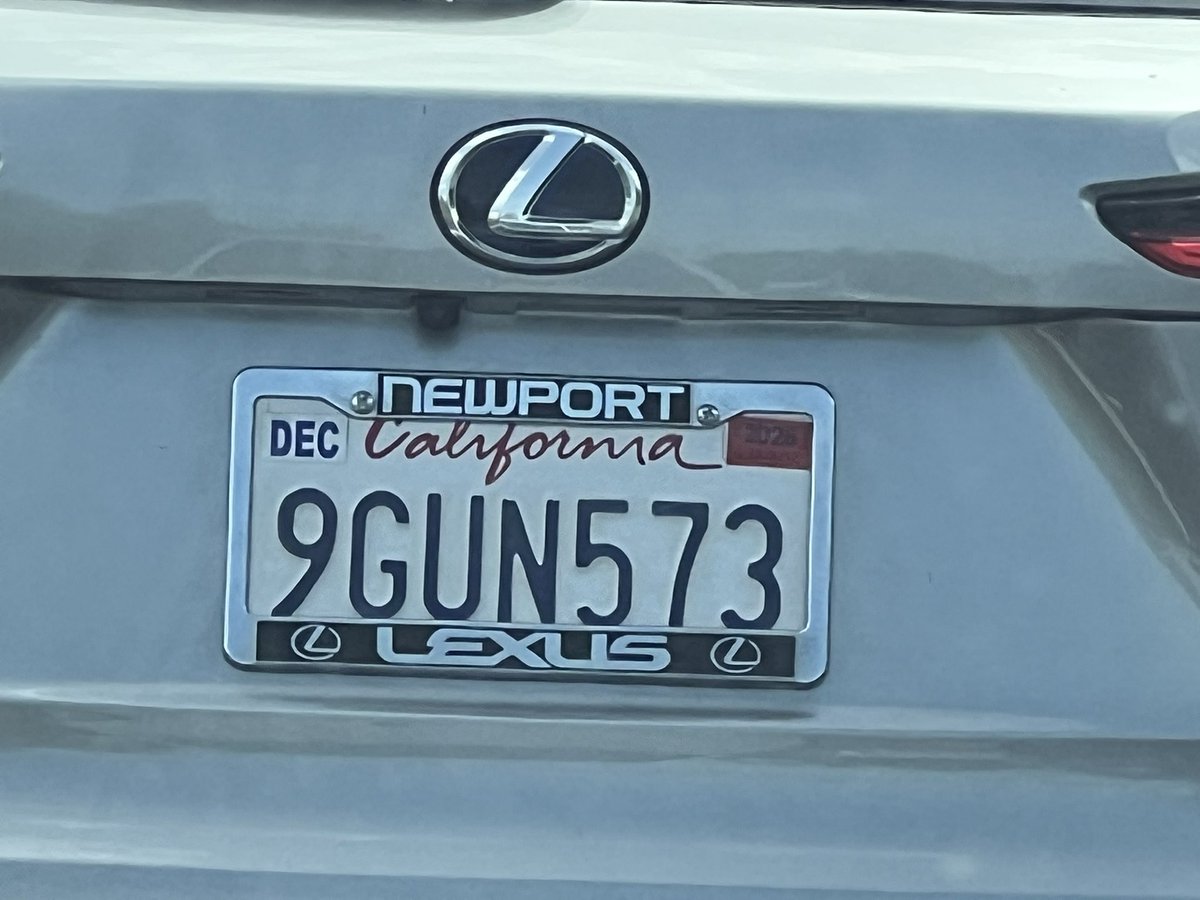 Lili 🌺 tweet media