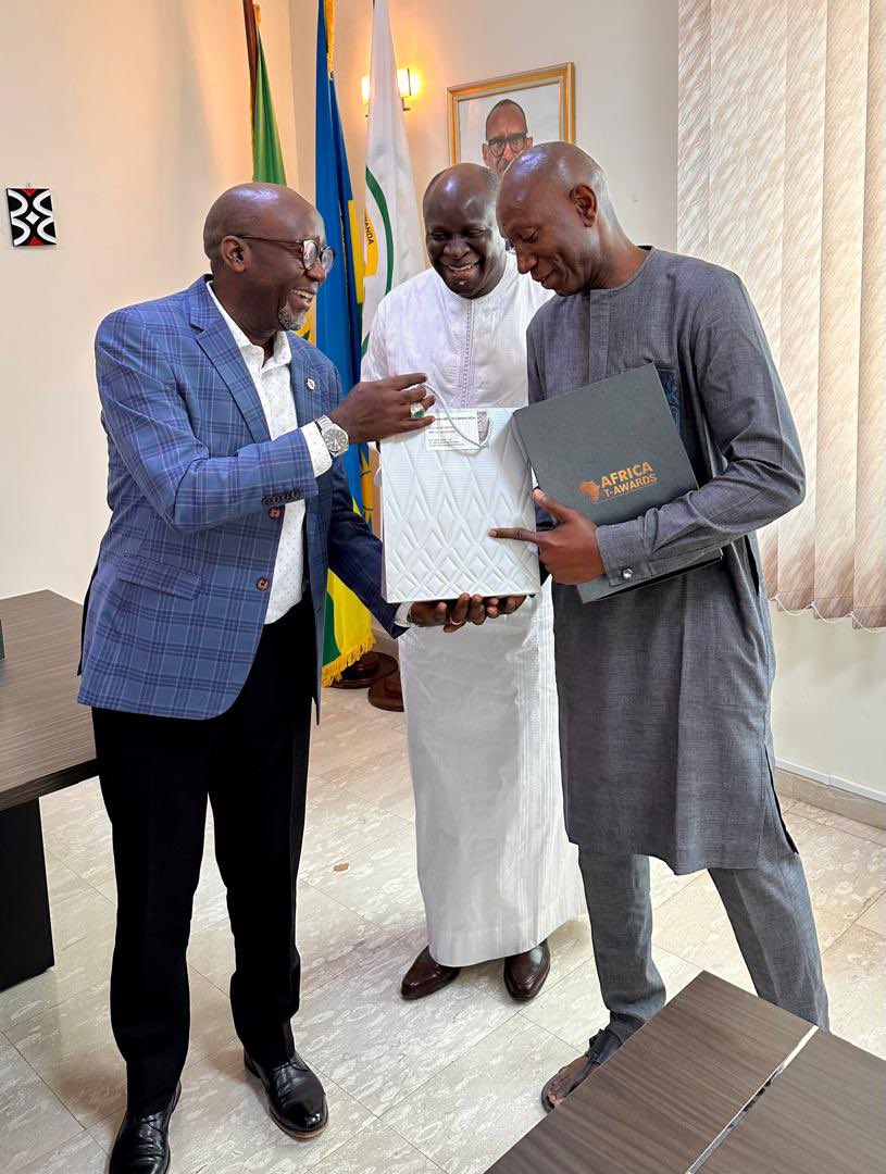 Rwanda in Senegal tweet media