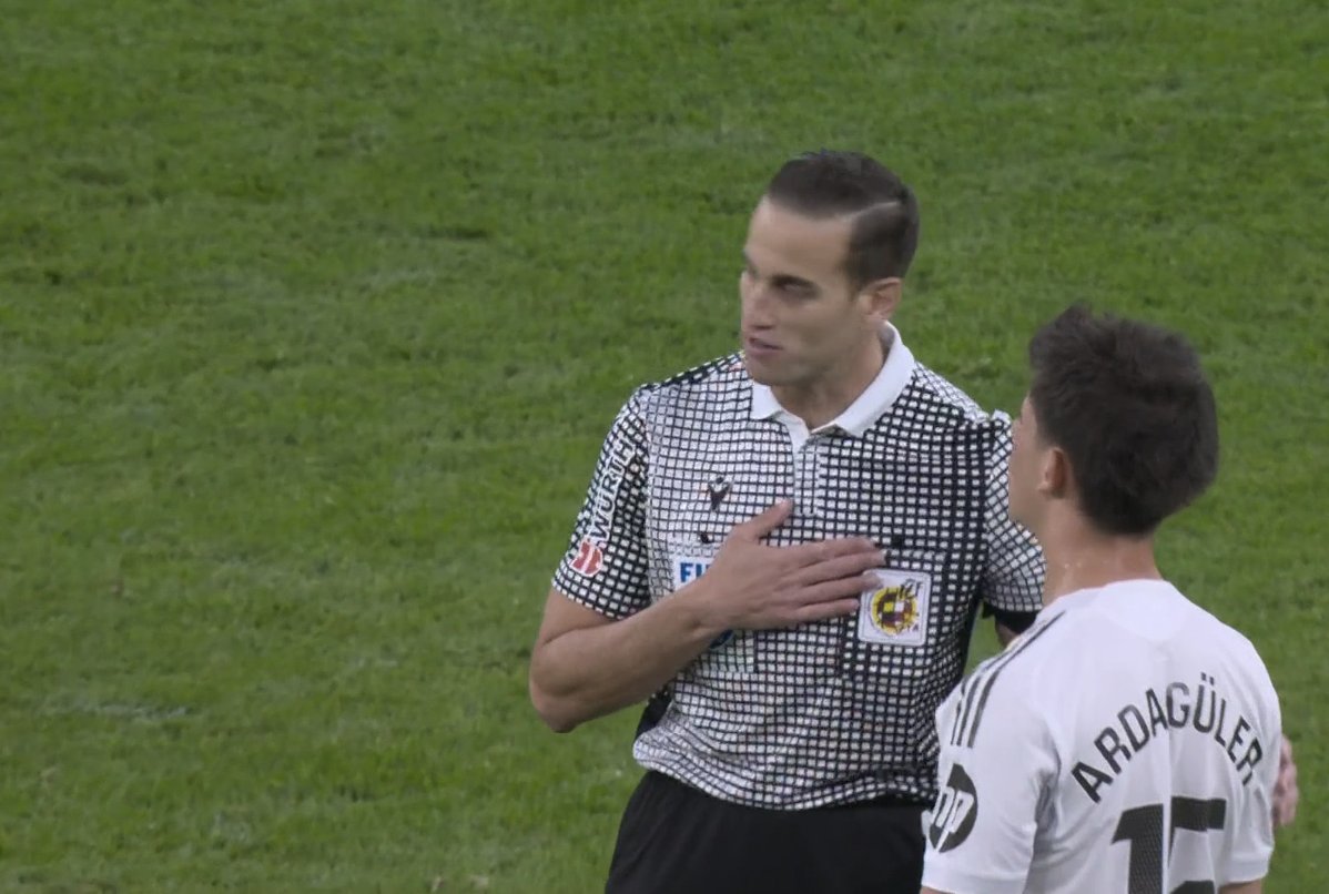 The Touchline | 𝐓 tweet media