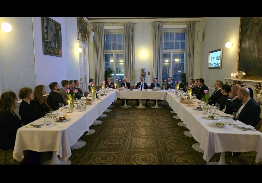 Patryk Paszko tweet media
