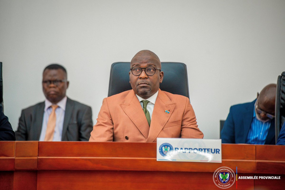 NkongoloNA's tweet photo. SESSION ORDINAIRE DE MARS 2026
​La Plénière de ce vendredi 10 avril a validé deux piliers majeurs pour la suite des travaux :
​1️⃣ Adoption du calendrier de la session en cours.
2️⃣ Adoption du rapport de gestion administrative et financière présenté par le Bureau.

​Une étape décisive pour la régularité de nos activités législatives et une efficacité renforcée dans la gestion publique.