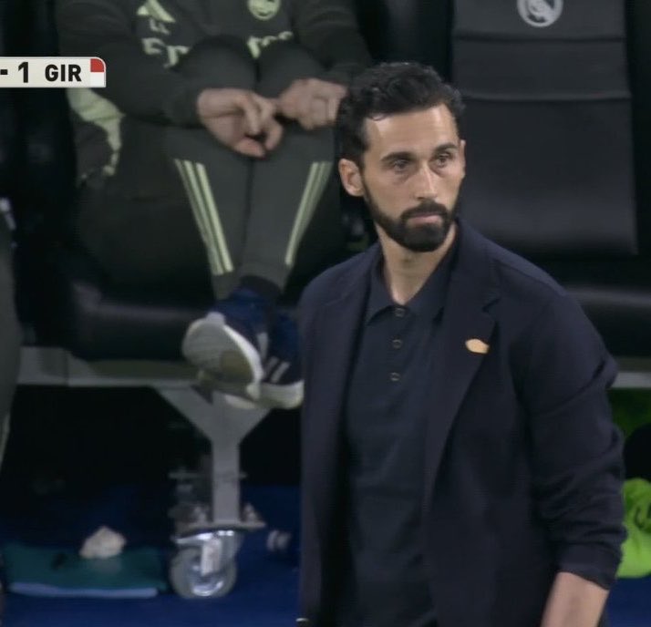 Mo 🇫🇷 tweet media