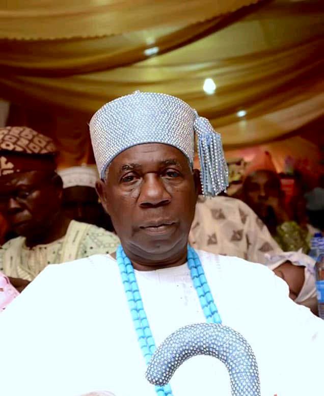 F Ọ L Ú 🚀 tweet media