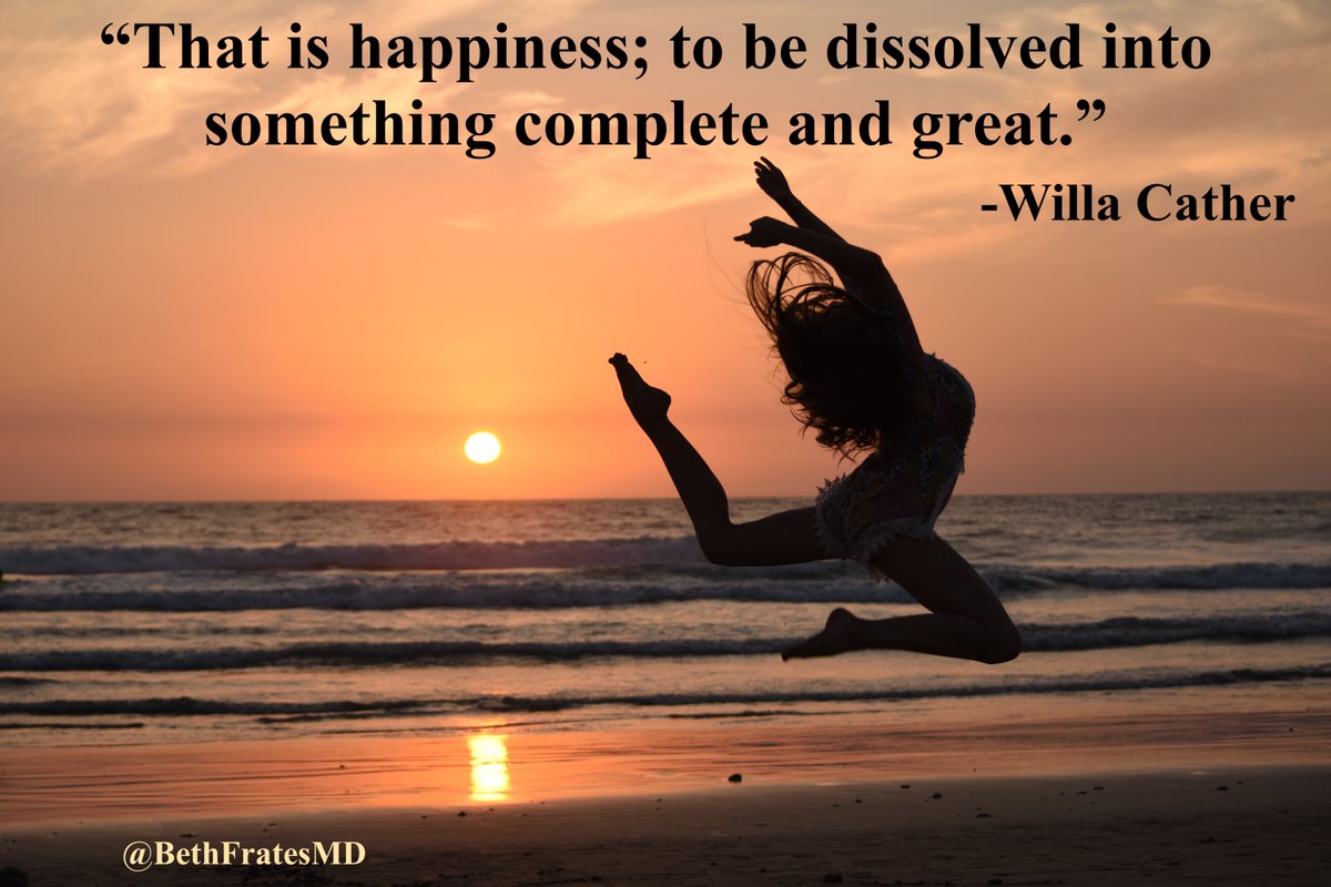 BethFratesMD's tweet image. People who work with purpose and passion feel a sense of satisfaction. They are fully absorbed in their projects. When we work to make the world a better place, we all gain. We can all celebrate. ☀️

#Passion #Purpose #quote #Happiness #FridayVibes #WellnessJourney