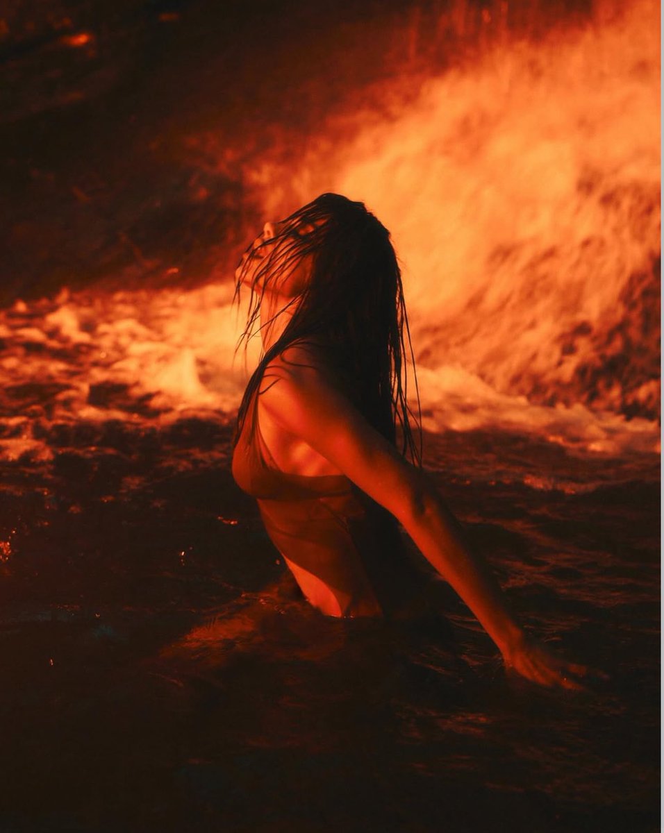 Anitta Portugal tweet media