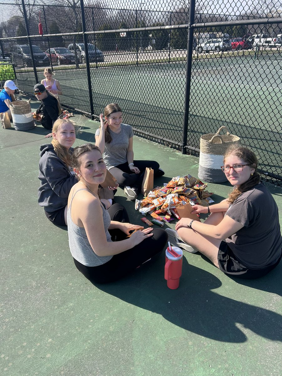 Beverly High Tennis (Girls Varsity) tweet media