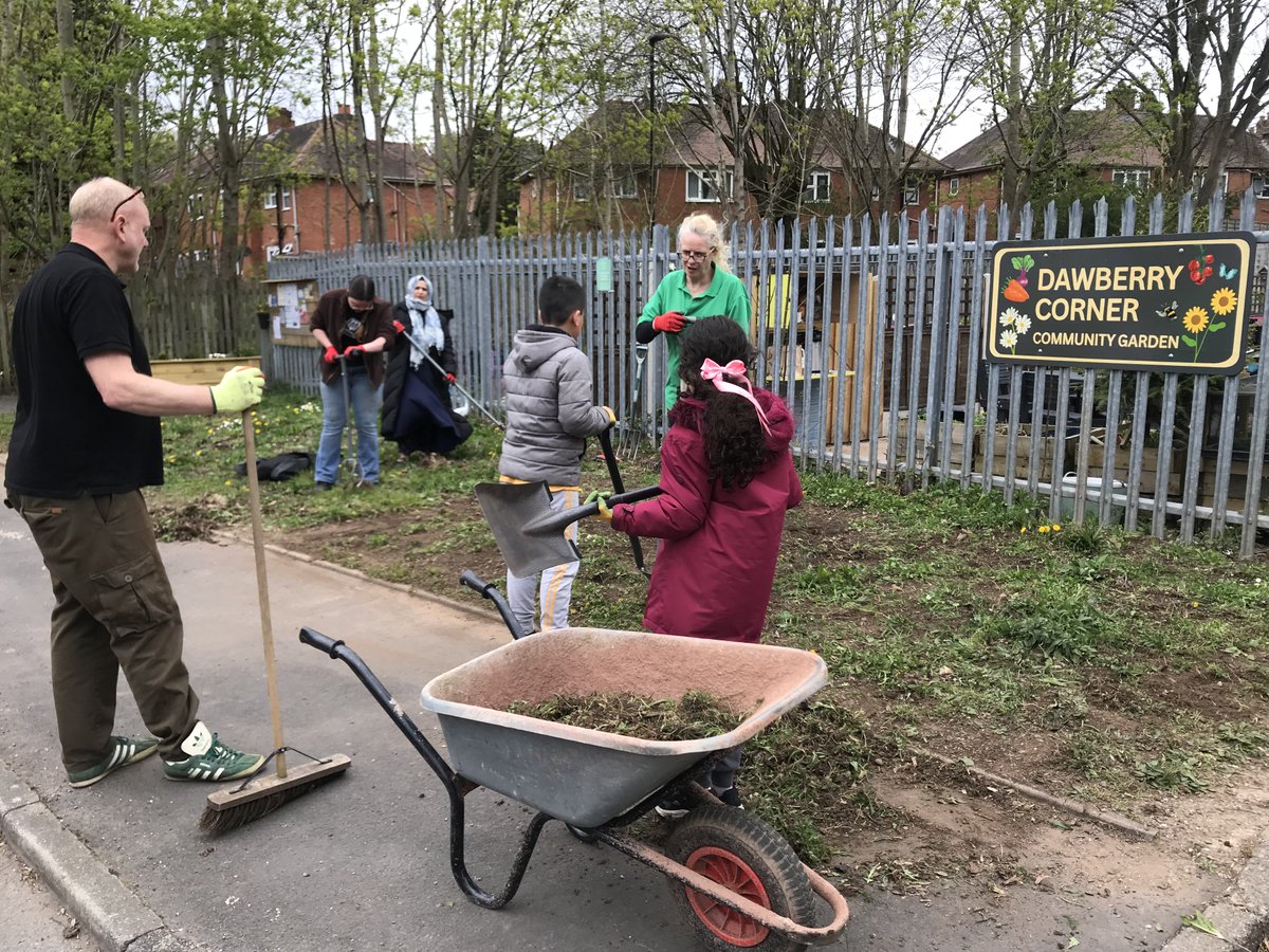 The Patchwork Meadow tweet media