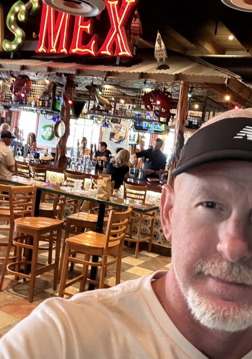 Hunter Eagleman™ tweet media