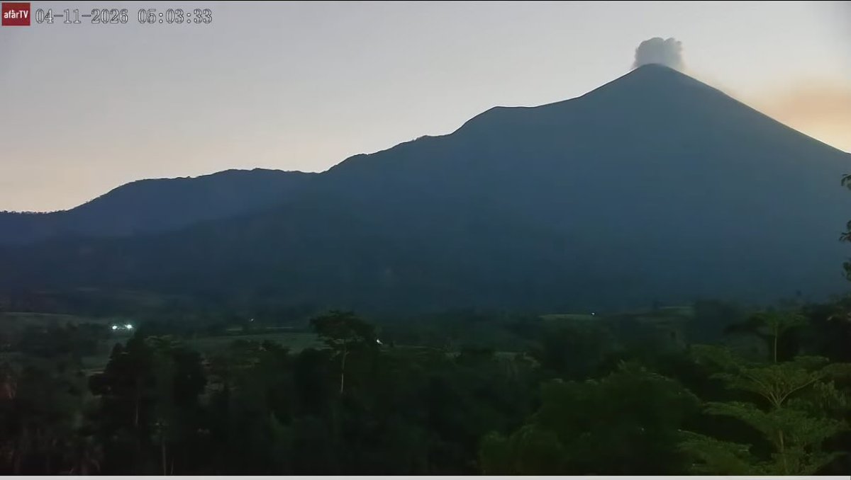 edgehead1144's tweet image. Kanlaon plume 

#Kanlaon

@mathew_poynter @Artanis041 @CryptoAttilaHun @597Isabel