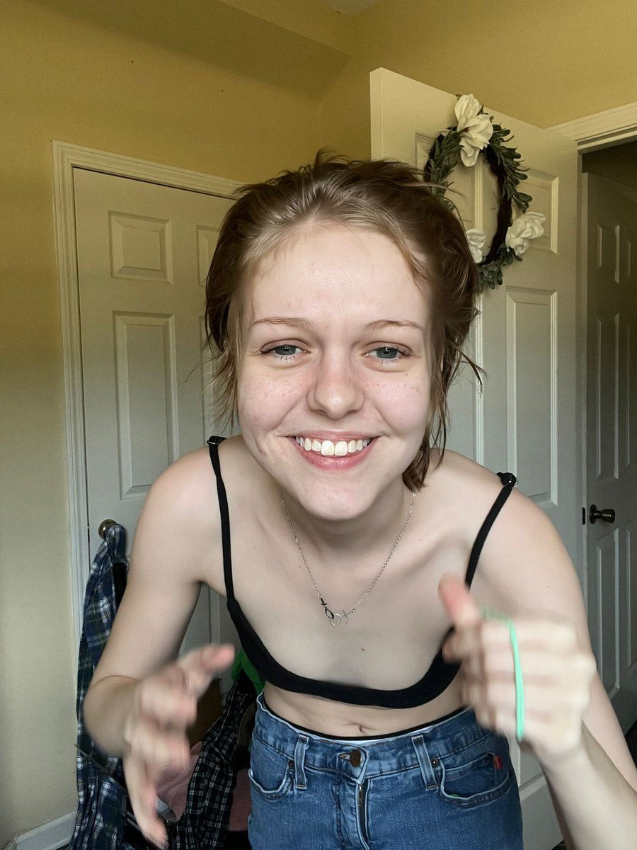 emma ansley tweet media