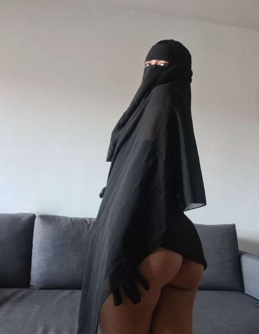 الحاجه صافى المنقبه-مجاهده tweet media