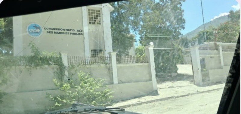 Radio RFM 104.9 tweet media