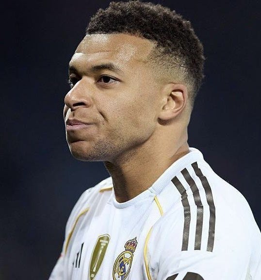 مملكة الريال tweet media