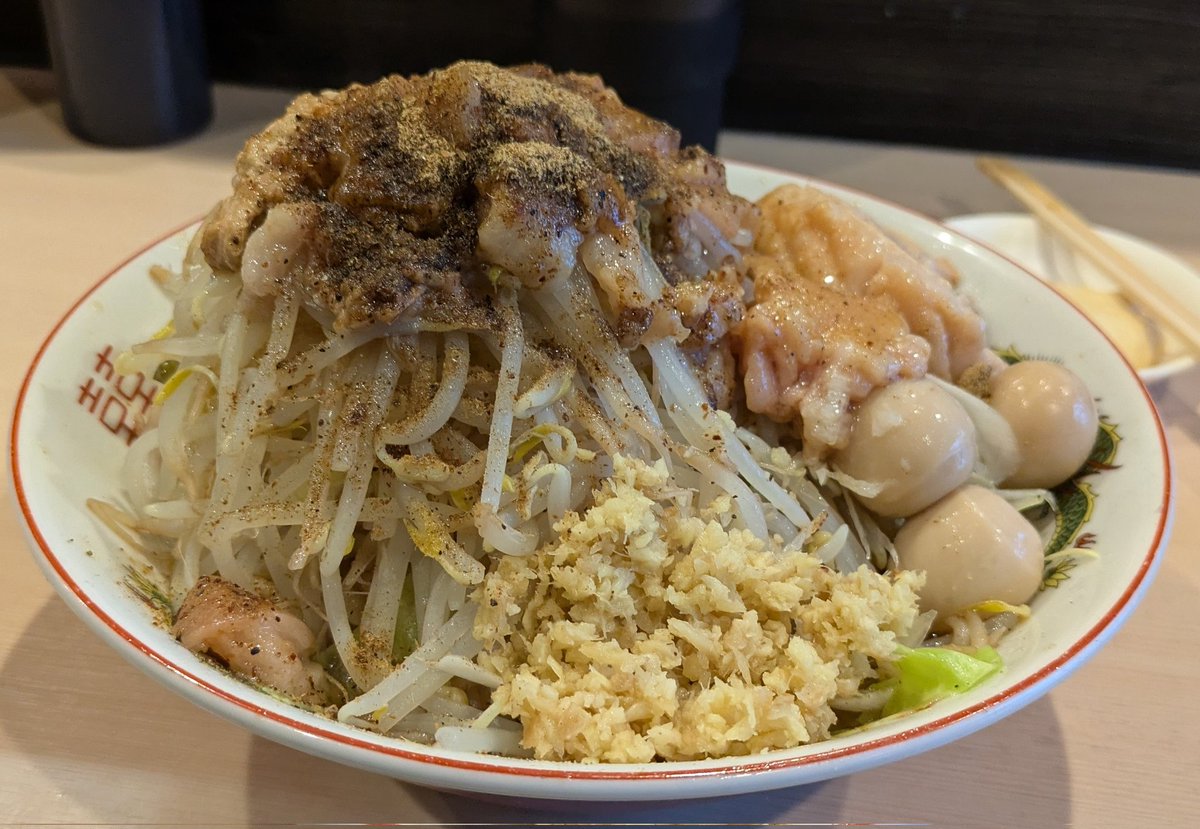 ラーメン部長🍜髙橋です😃 tweet media