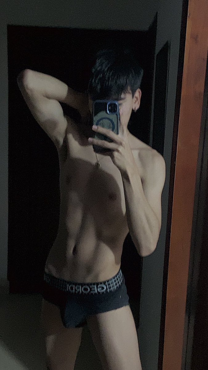 DachKento's tweet photo. 🖤 https://t.co/YXt8FO9M5l
