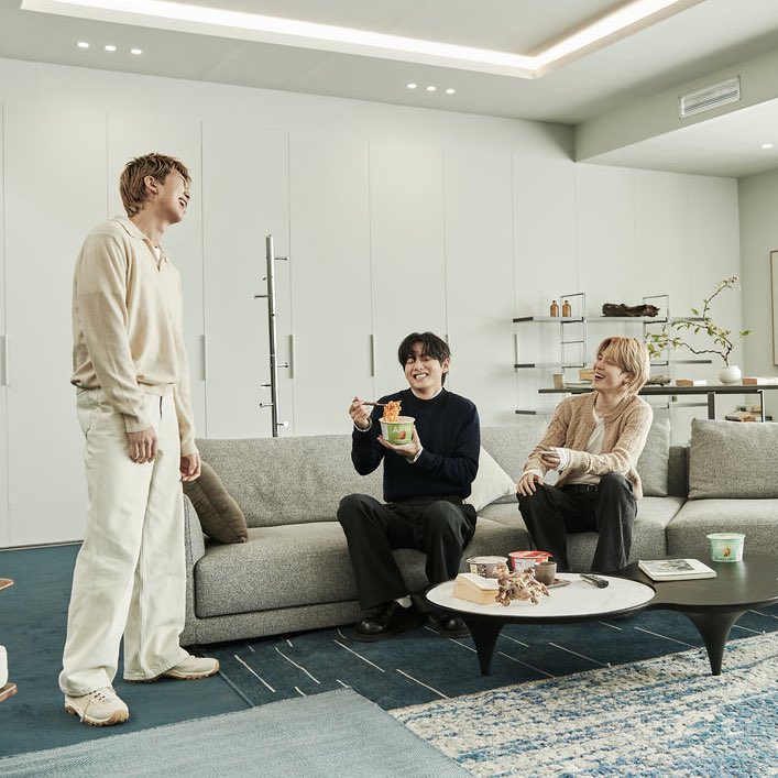 lis 🪭 tweet media