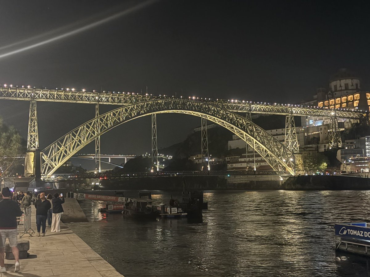rdale101's tweet image. Thank you Porto you were amazing #nffc #porto
