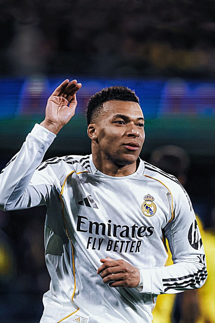 BÁVARO 🤍 tweet media