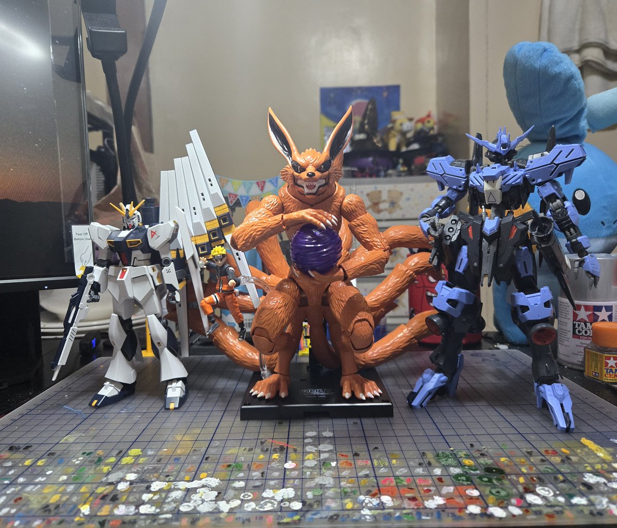 KRSSPR103's tweet photo. #jobbyfailbox Good morntervening Jobby, hope you had a nice March and first half of April. Here are the model kits I built this month and last month. (And I still got lots left) Quiz in replies https://t.co/1LvqRWjbZt