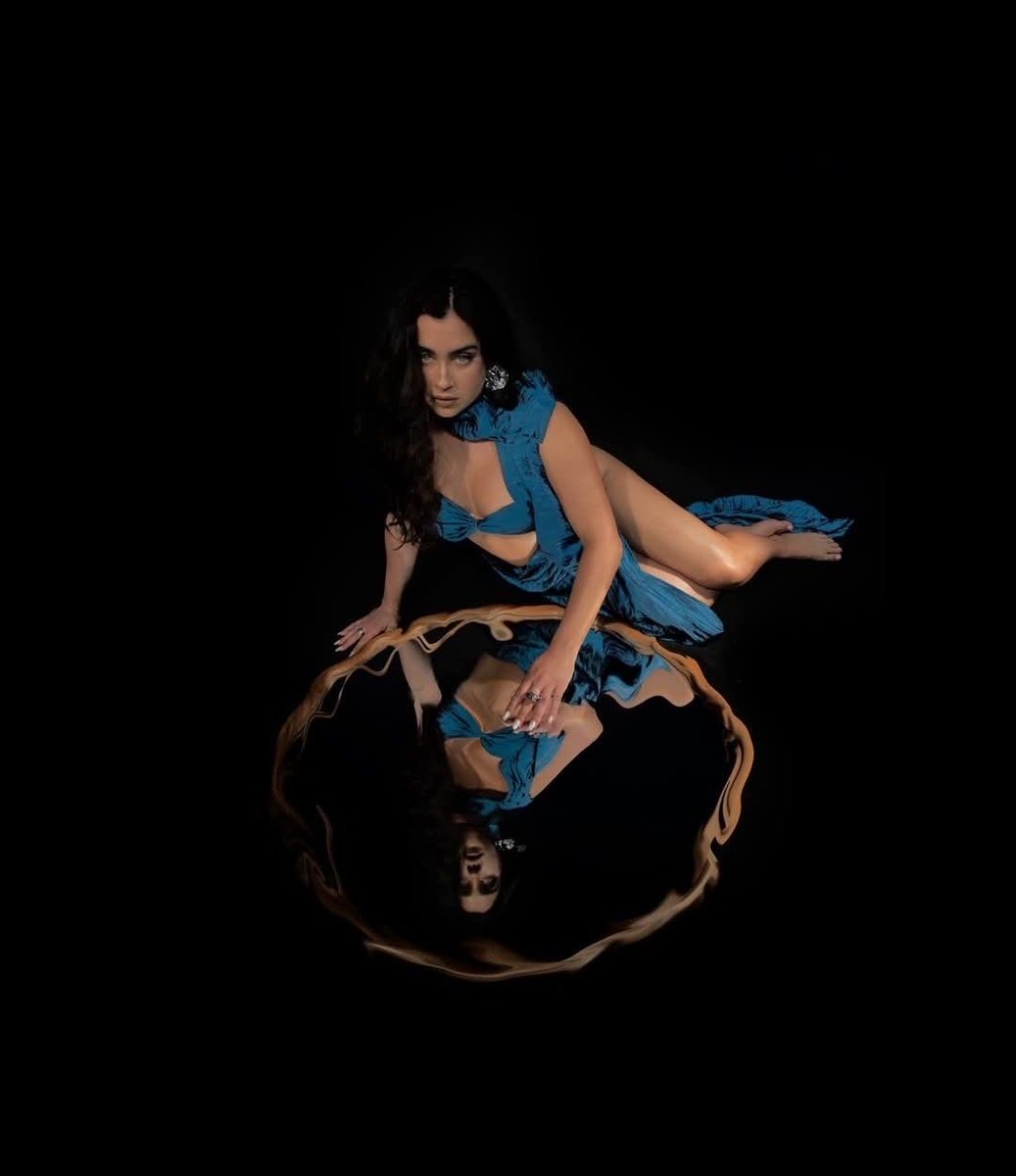 LMJCrave tweet media