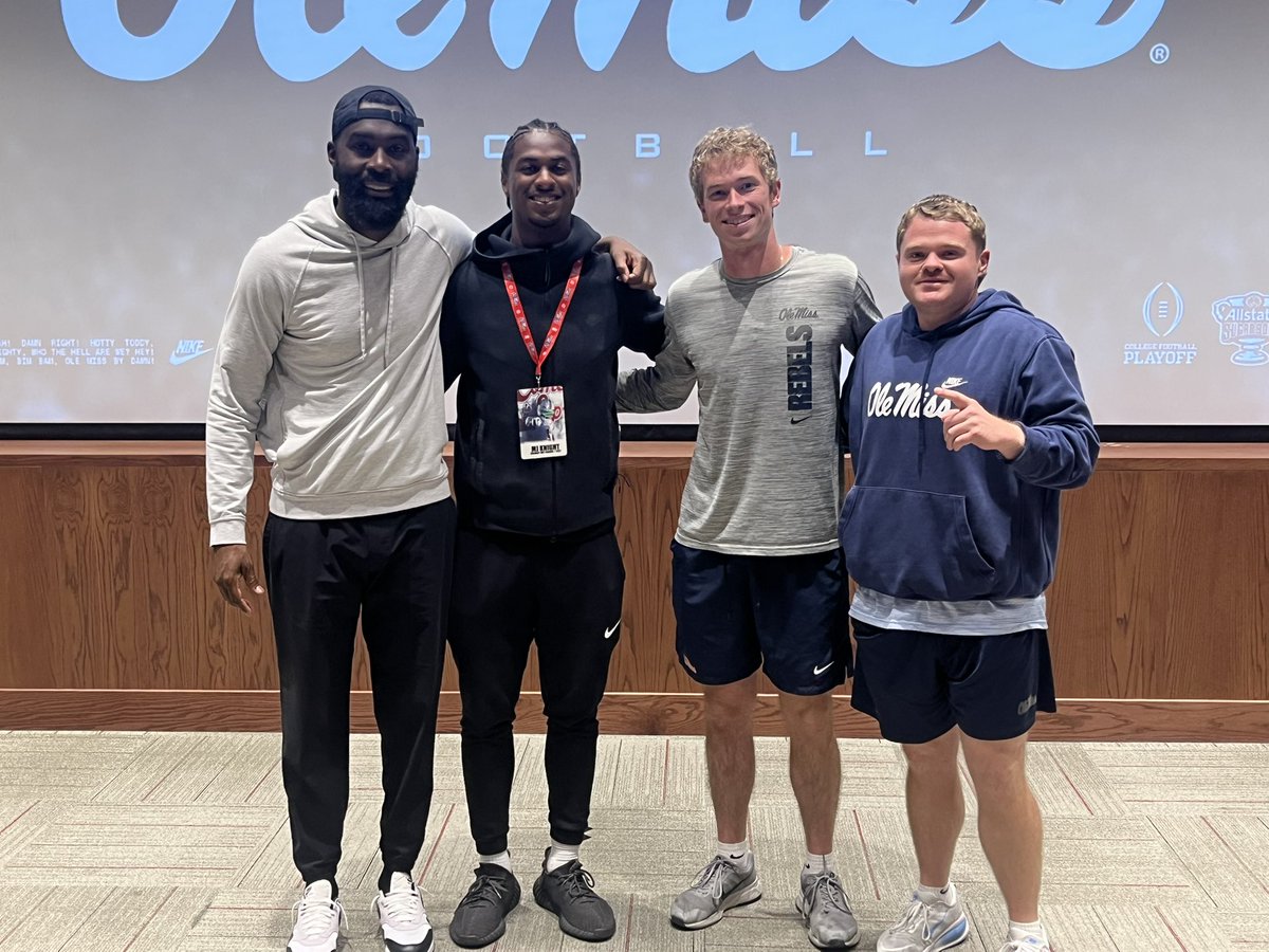 Mjknight_'s tweet photo. Had a amazing visit today at the university of Mississippi ! Thank you @jerms3_  for the invite ! https://t.co/SjahLbGF5R