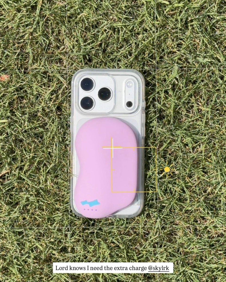 YukonFenty's tweet image. Skylrk power bank in pink