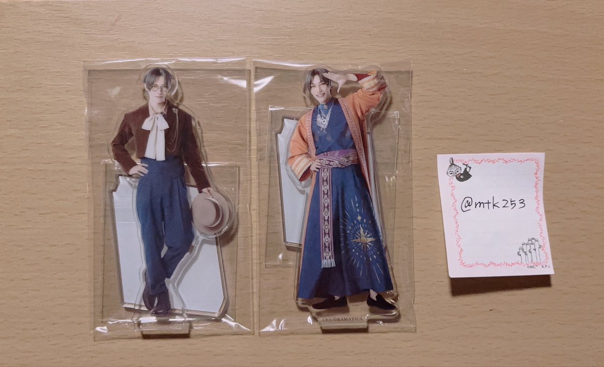 むつき tweet media