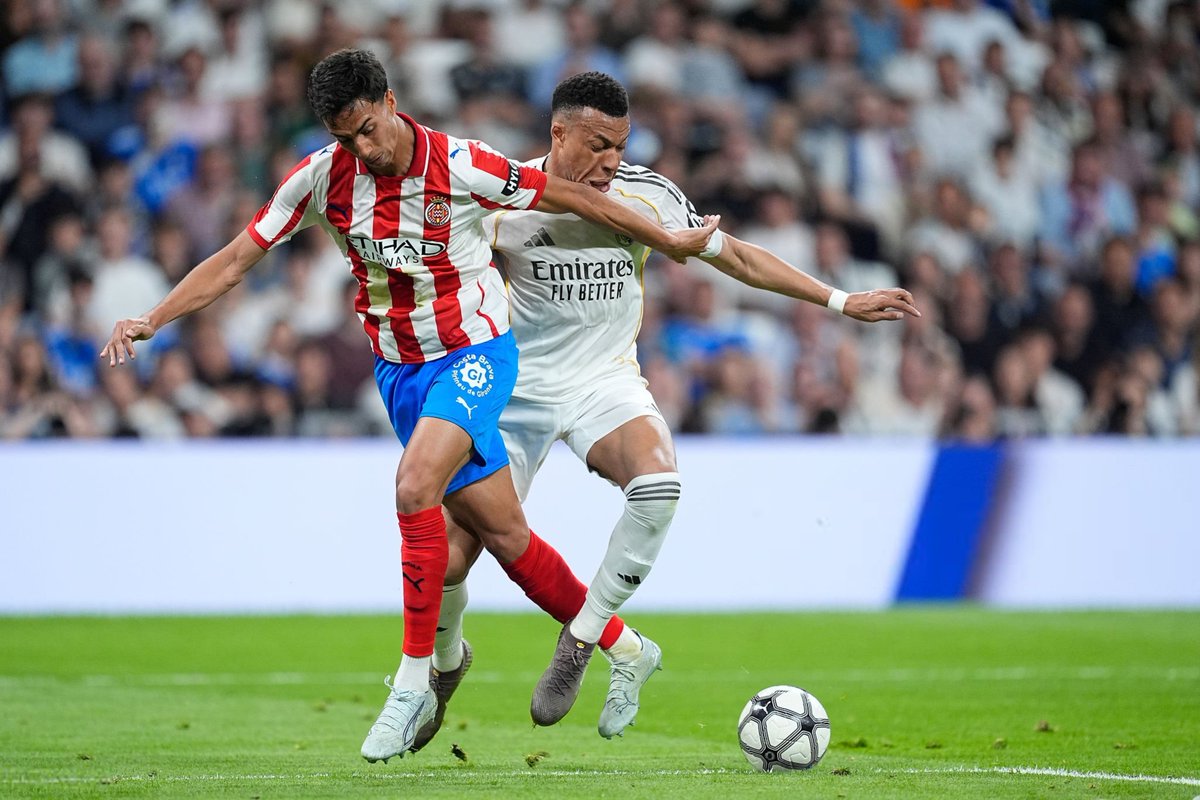 Instant Foot ⚽️ tweet media