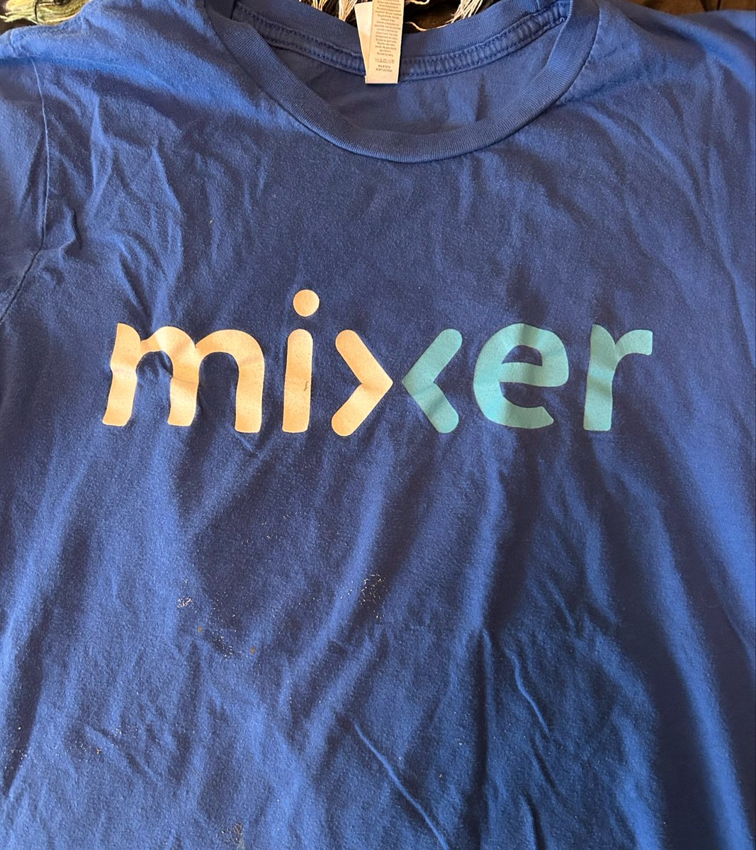 It__Winter's tweet photo. I just found an ancient relic in the back of my drawer 😮‍💨 https://t.co/ljWhbYwfZl