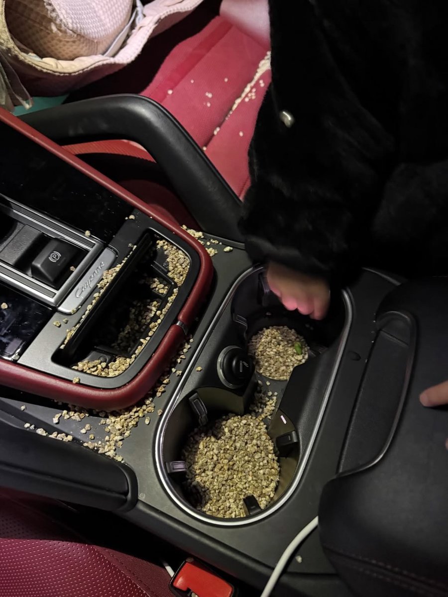 عزيز تقني tweet media