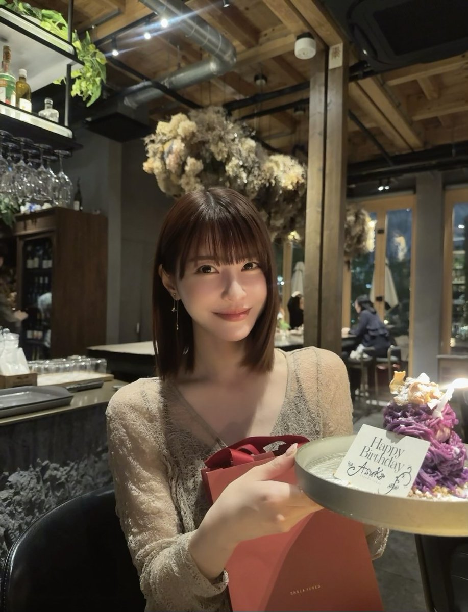 岸明日香 tweet media