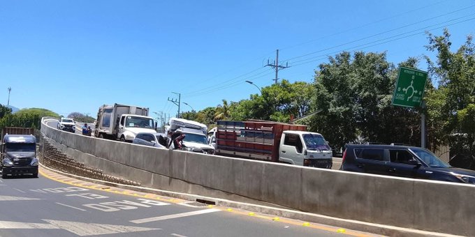 Periódico El Universal SV tweet media