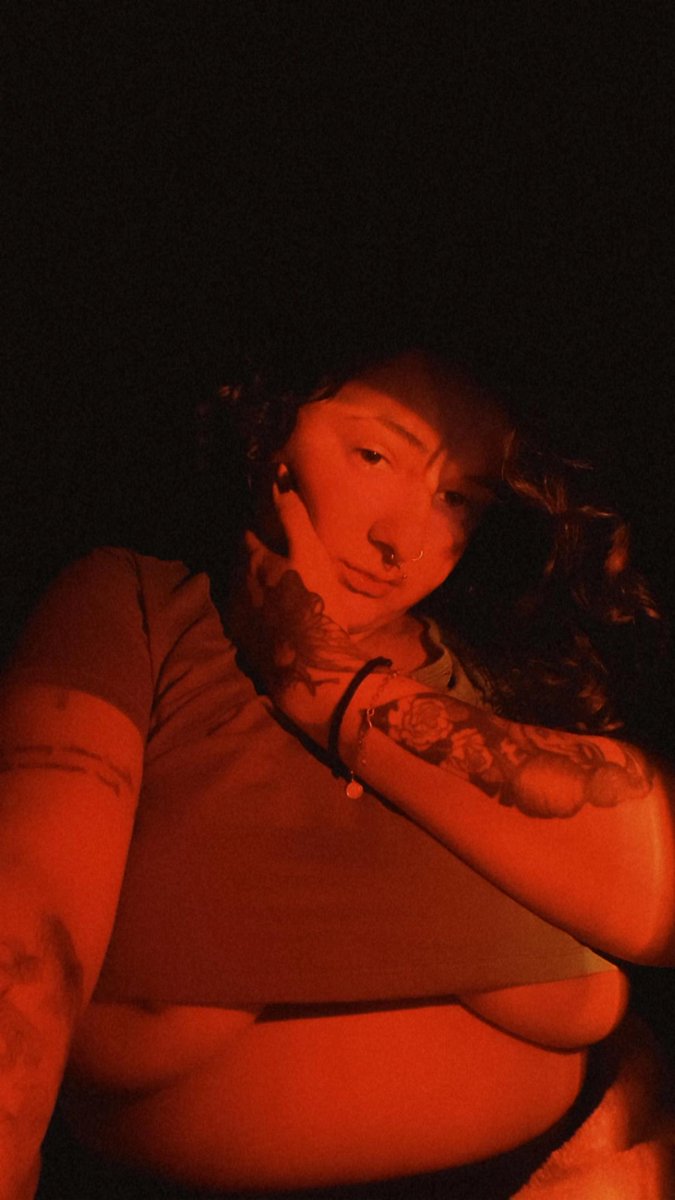 Lascivious tweet media