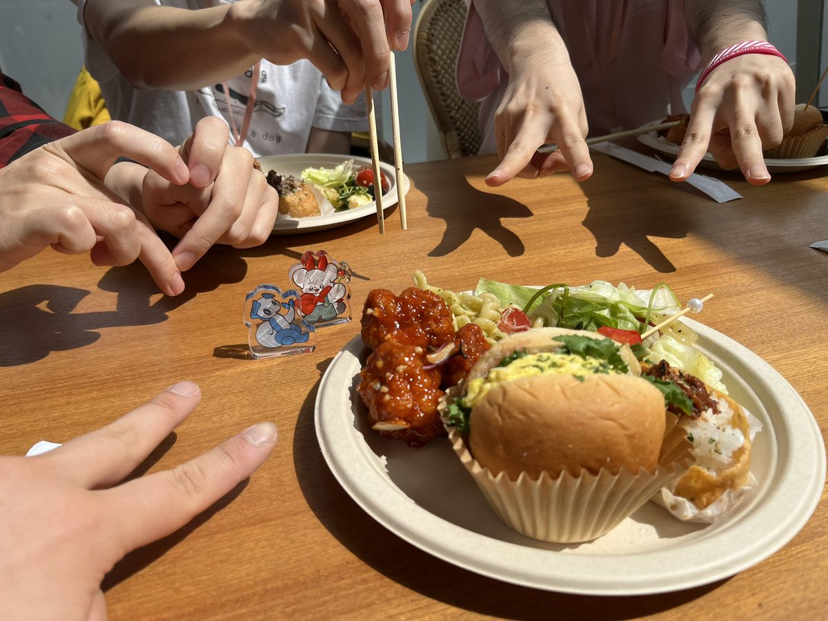 설딘이 | 퍼슈트 tweet media