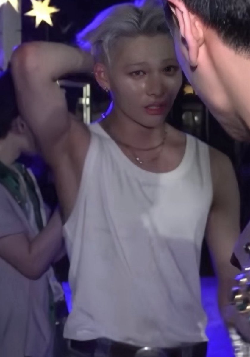 𓆩𓆪 tweet media