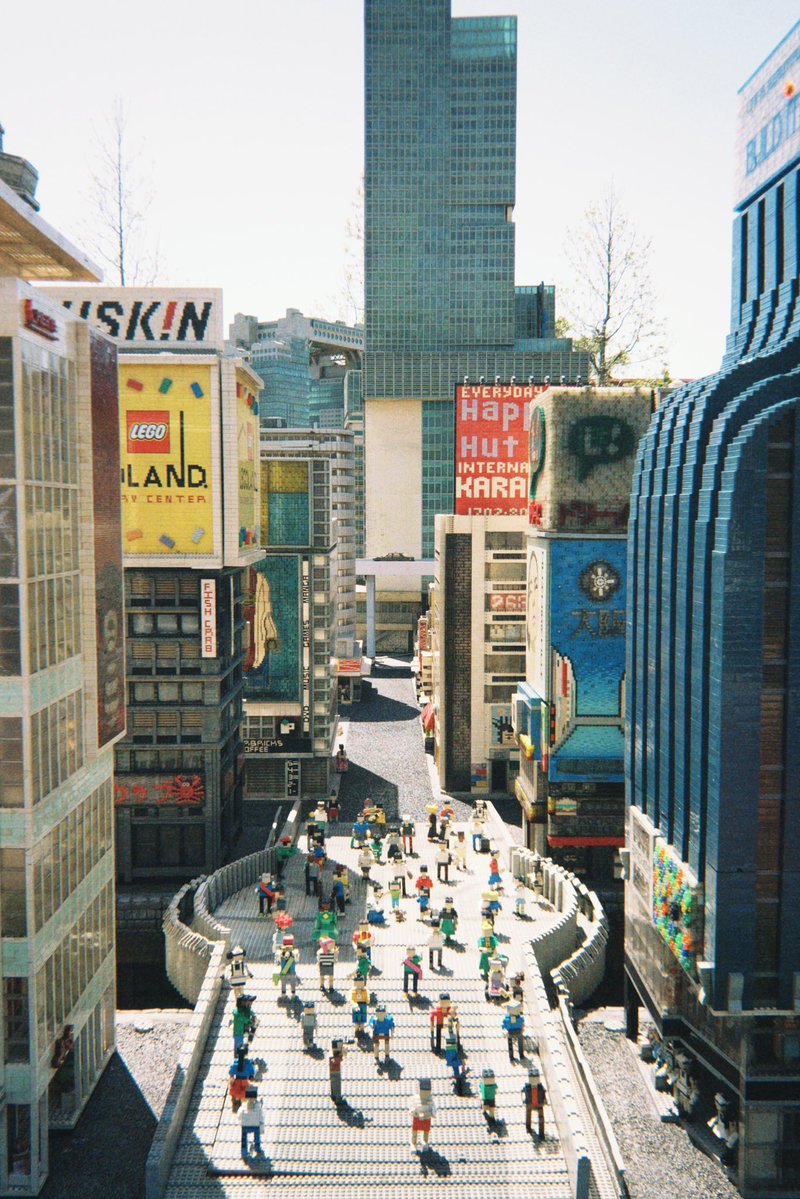 みらロー tweet media